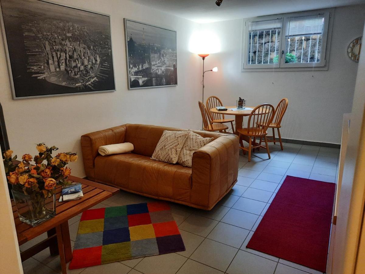 #10Ilnumeroperfetto, Independent Entrance, Private Parking & Garten Morbio Inferiore Екстериор снимка