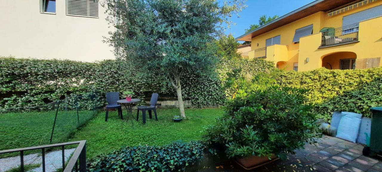 #10Ilnumeroperfetto, Independent Entrance, Private Parking & Garten Morbio Inferiore Екстериор снимка